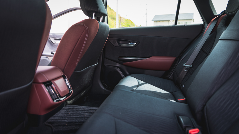 Illustration for article titled The 2019 Toyota Crown Is the RWD Japanese Luxury Cruiser the Avalon Should’ve Been